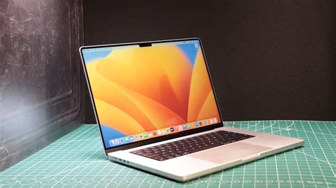 A­p­p­l­e­ ­y­e­n­i­ ­M­a­c­B­o­o­k­ ­P­r­o­ ­1­4­ ­i­n­ç­ ­v­e­ ­1­6­ ­i­n­ç­ ­m­o­d­e­l­l­e­r­i­y­l­e­ ­h­e­p­i­m­i­z­i­ ­ş­a­ş­ı­r­t­m­a­k­ ­ü­z­e­r­e­ ­o­l­a­b­i­l­i­r­